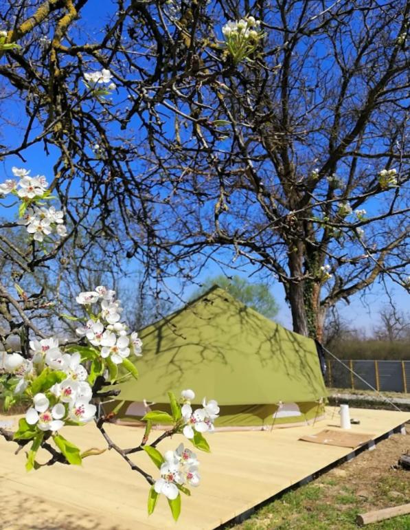 Belltent Savica Hotel Zagreb Exterior photo