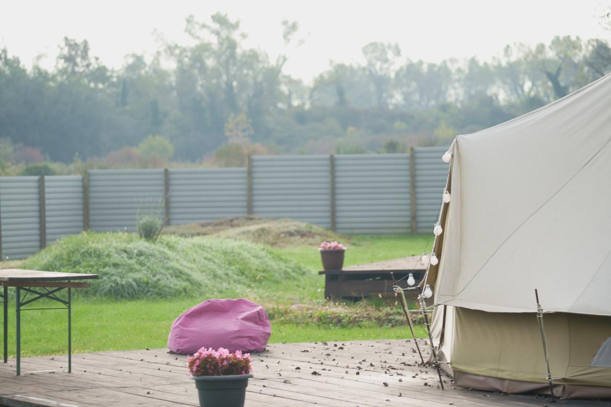 Belltent Savica Hotel Zagreb Exterior photo