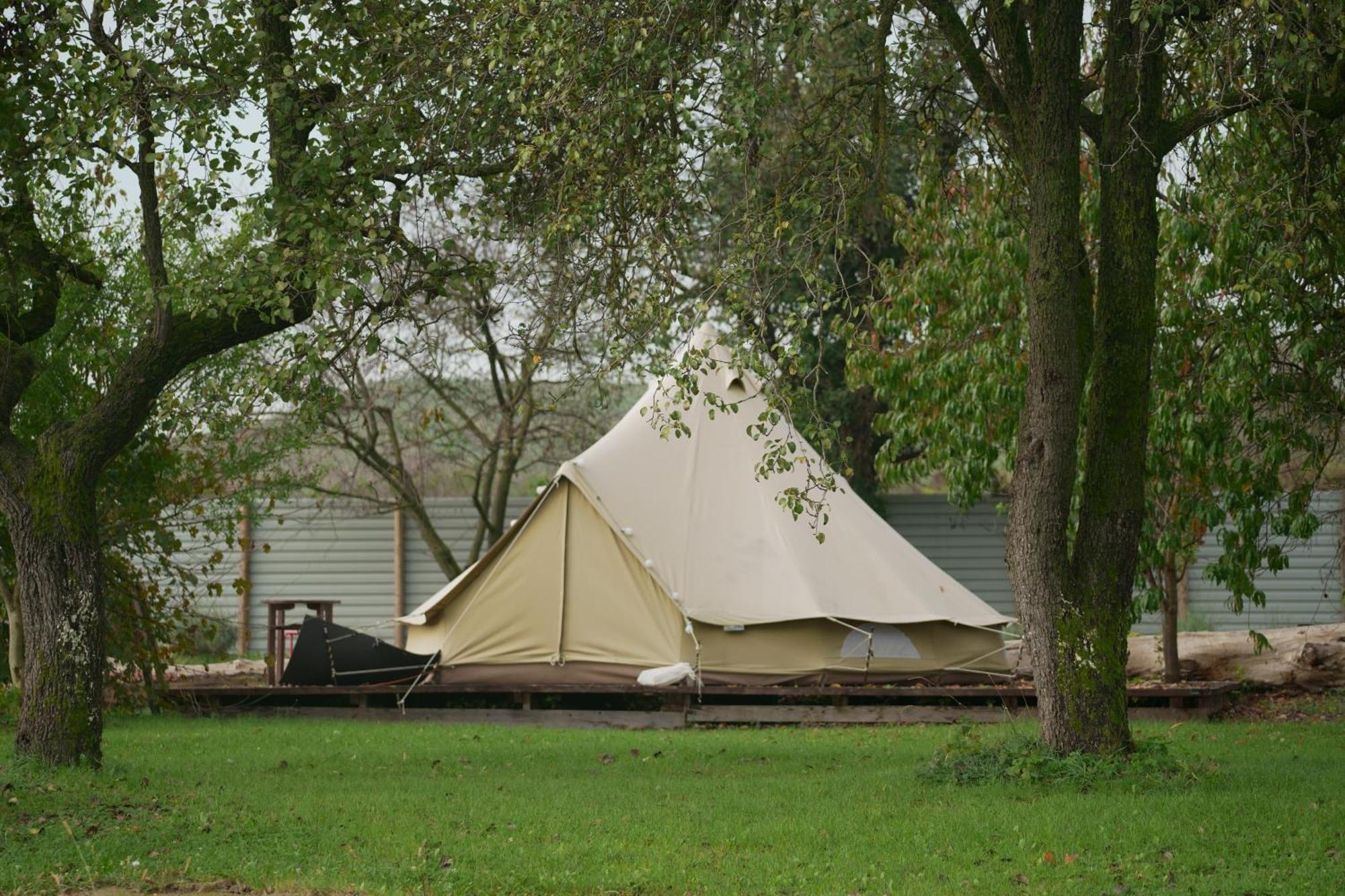 Belltent Savica Hotel Zagreb Exterior photo